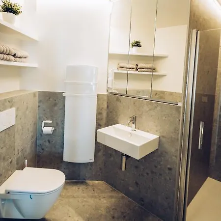 Hydro Palace 02.17 Ostend